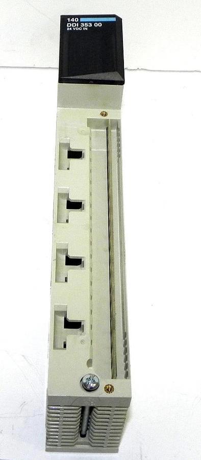 Used SCHNEIDER AUTOMATION 140-DDI-353-00 DC INPUT MODULE 140DDI35300