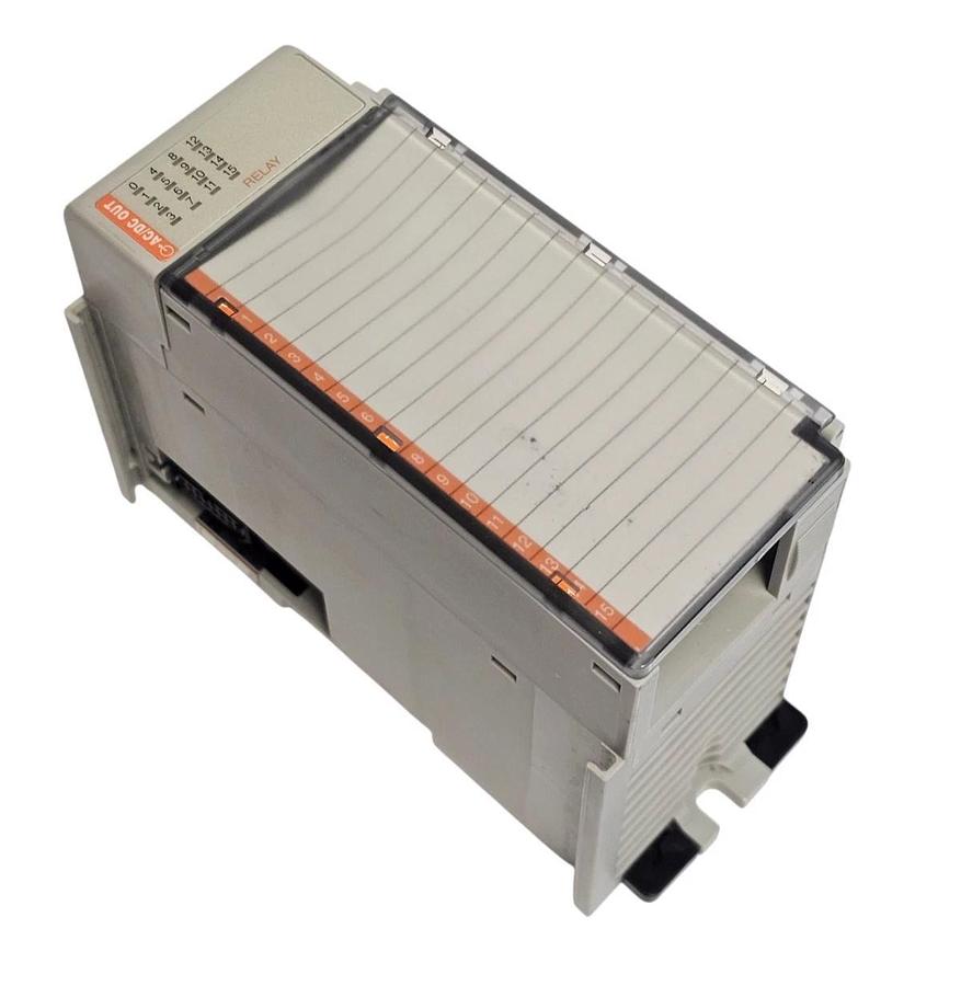 Used ALLEN BRADLEY 1769-OW16 /A CompactLogic I/O 16PT RELAY OUTPUT MODULE REV. 2