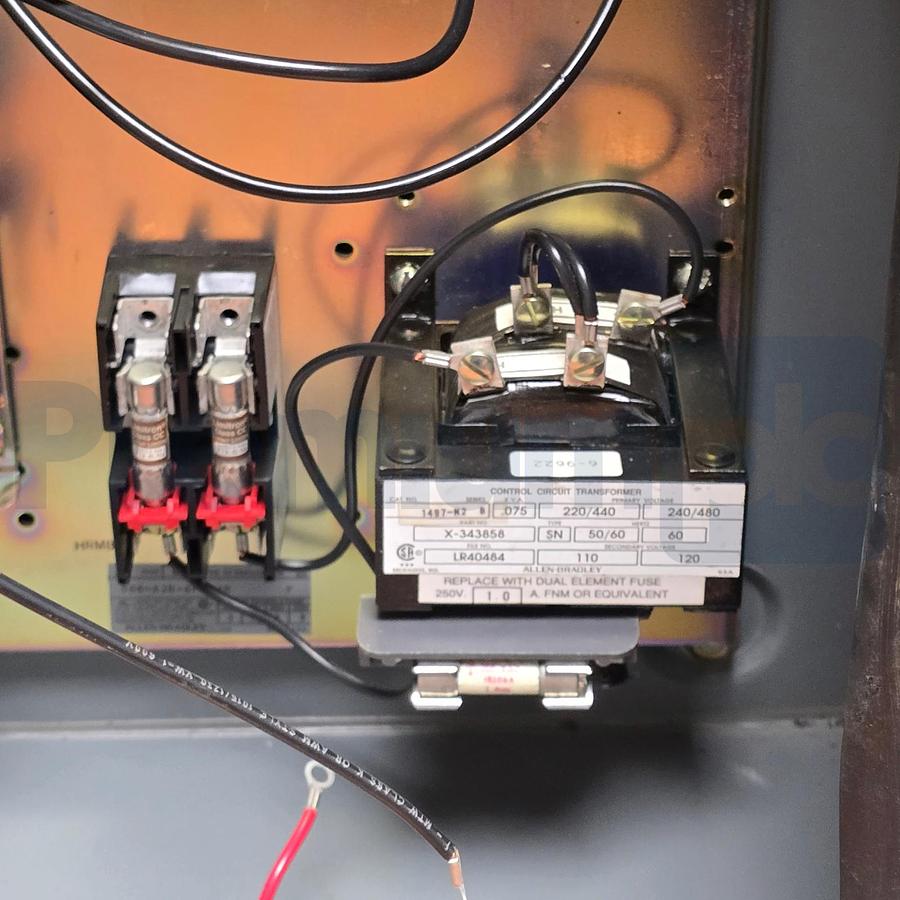 Used Allen Bradley 506-AJB-6P-24R /F Nema Size 0 Rvsg Combination Starter Disconnect