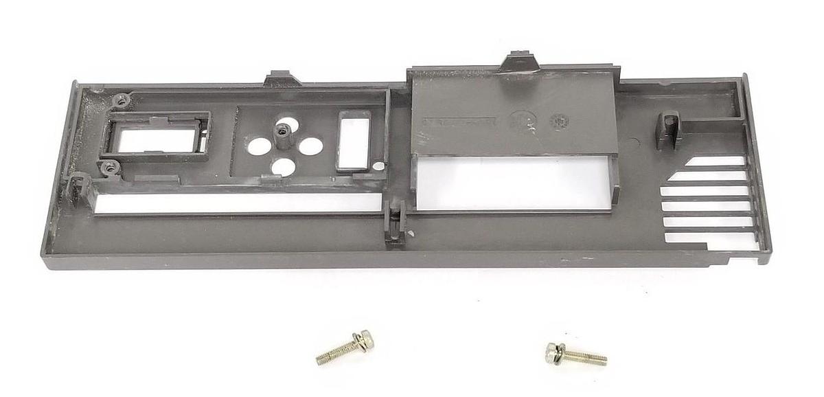 Used KEB COMBIVERT 07.R0.T12-K039 FACEPLATE (FOR 10.F0.R11-4B09 FREQUENCY DRIVE)