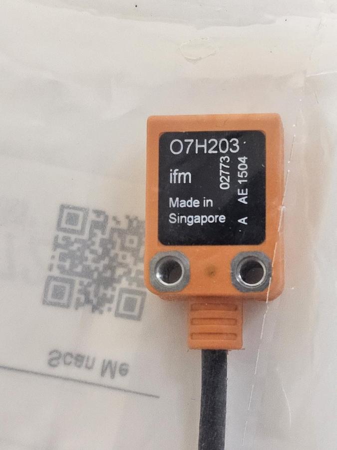 NEW IFM O7H-DPKG/0,20M/AS DIFFUSE REFLECTION SENSOR O7H203