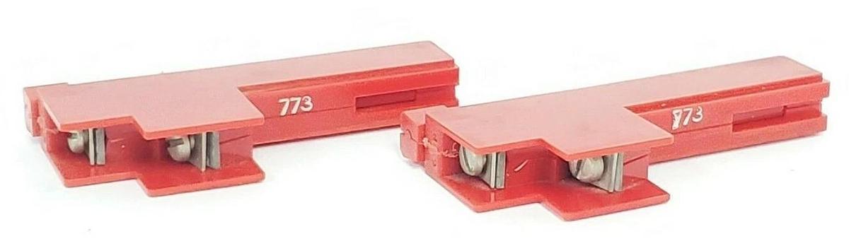 Used LOT OF 2 CUTLER-HAMMER D40RCA 120VAC REED RELAYS D40RCA120