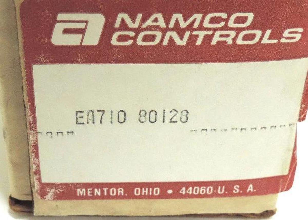 Used NIB NAMCO CONTROLS EA710-80128 SNAP-LOCK LIMIT SWITCH EA71080128
