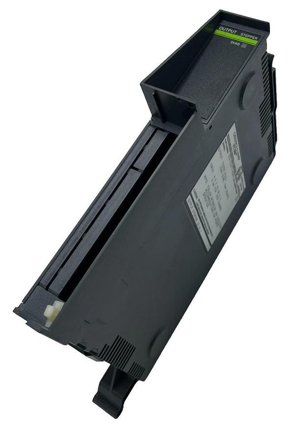 Giddings & Lewis 502-03677-02R1 PiC900 Output Stepper Module 8-CH 5020367702 NEW