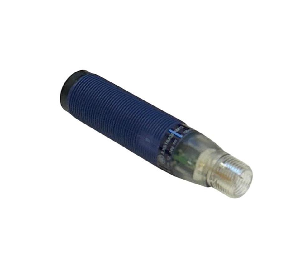 Used TELEMECANIQUE XX518A3PAM12 ULTRASONIC PROXIMITY SENSOR 12-24VDC M12 097464 NSMP