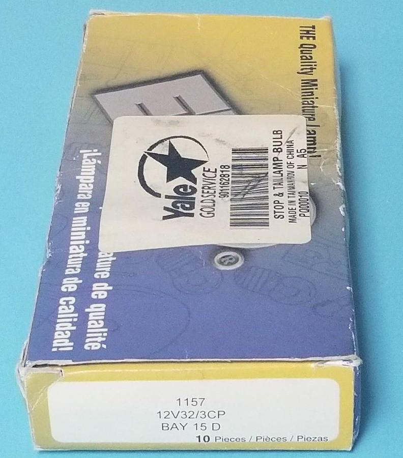 Used BOX OF 8 NEW YALE 901162818 STOP & TAIL LAMP BULBS EIKO 1157, 12V32/3CP