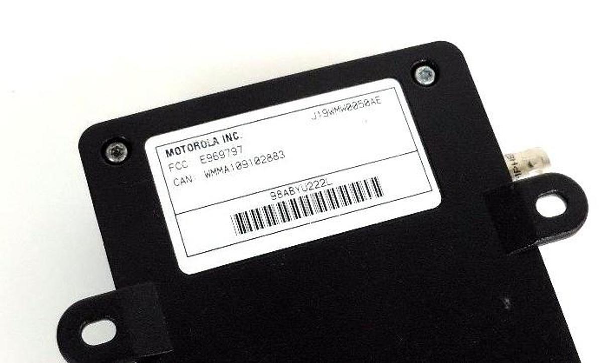 Used MOTOROLA INC. FCC: E969797, J19WMW0050AE, CAN: WMMA109102883, 98ABYU222