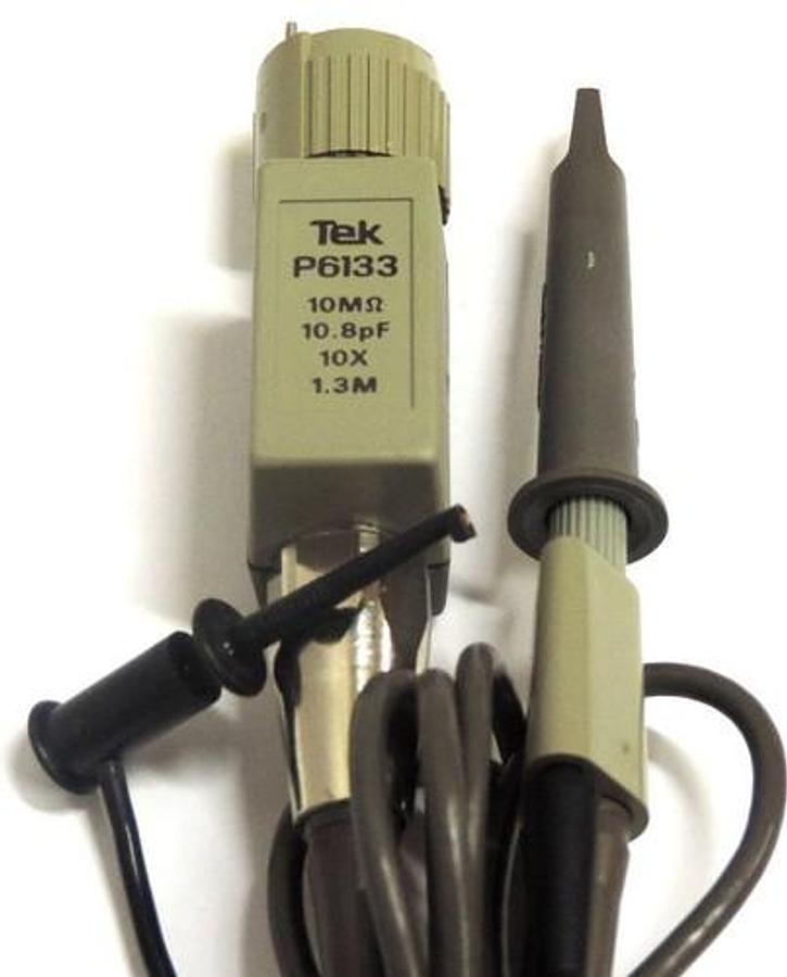 Used NEW TEKTRONIX TEK P6133 10M OHM 10.8 pF 10X 1.3M OSCILLOSCOPE PROBE W/ GRABBERS