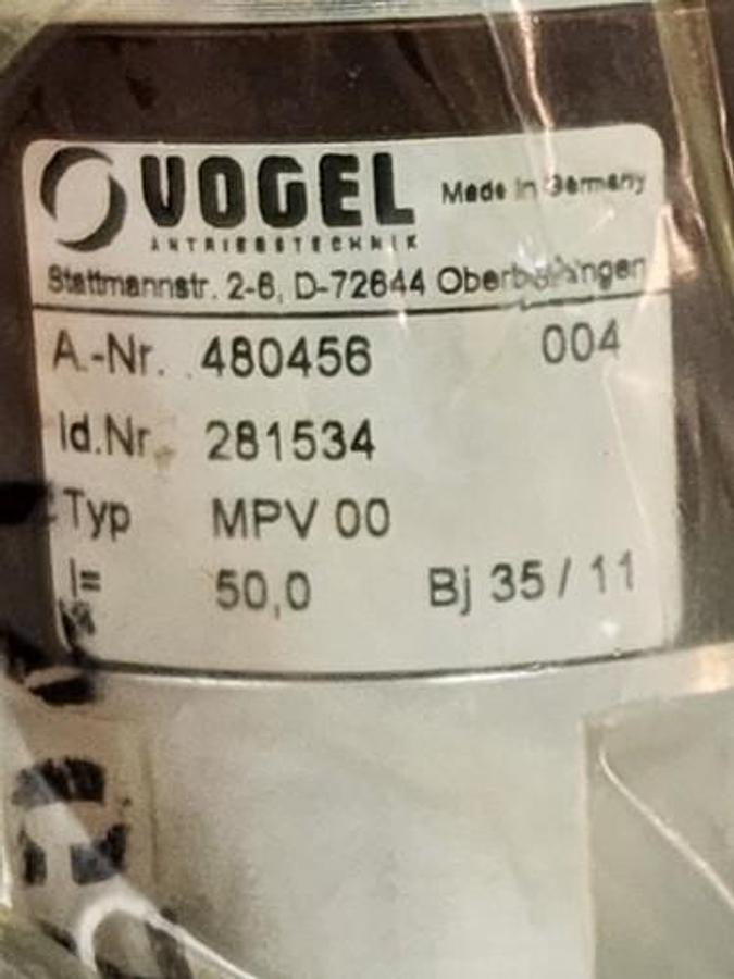 Used NEW VOGEL ID. NR. 281534 GEAR BOX A-NR. 480456 TYP: MPV 00