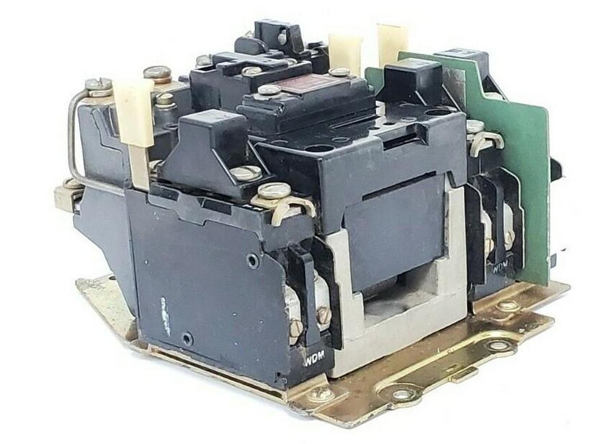 Used ALLEN BRADLEY 709-BOD103 SER. K SIZE 1 STARTER W/ (3) W46 ELEMENTS, 1494-F1