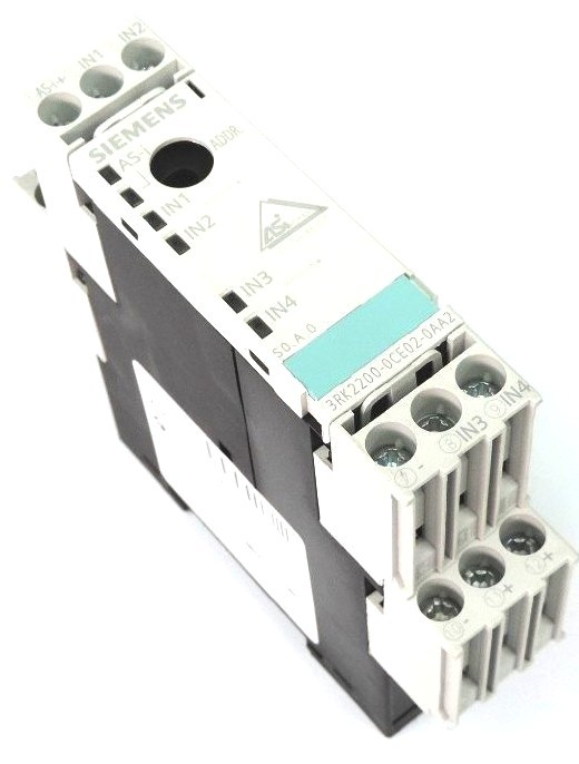 Used SIEMENS 3RK2200-0CE02-0AA2 INTERFACE MODULE 3RK22000CE020AA2
