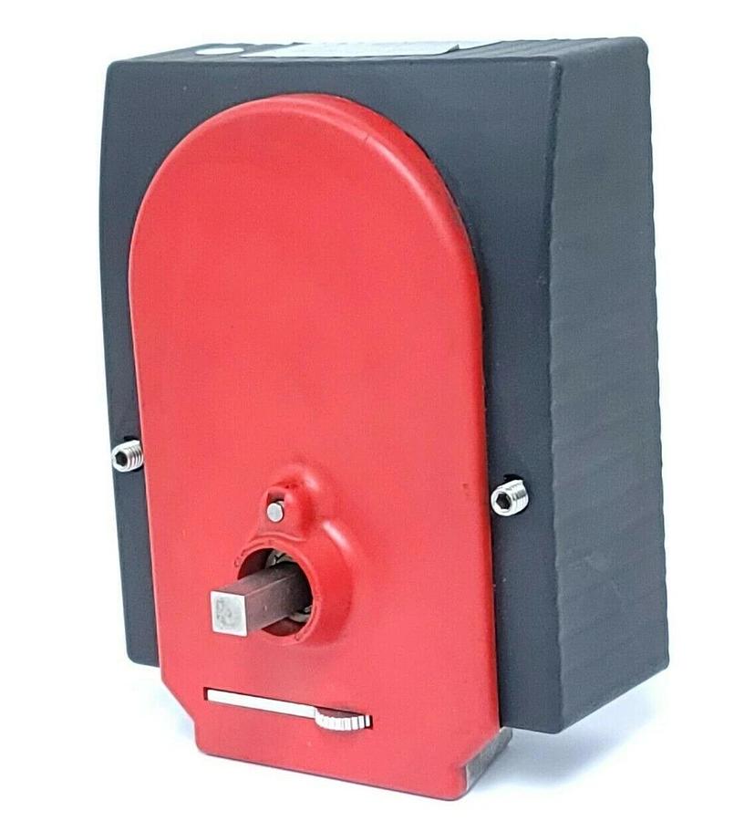 Used EUCHNER MGB-H-AA1A1-L-106619 HANDLE MODULE ID. NO. 106619 V2.0.0