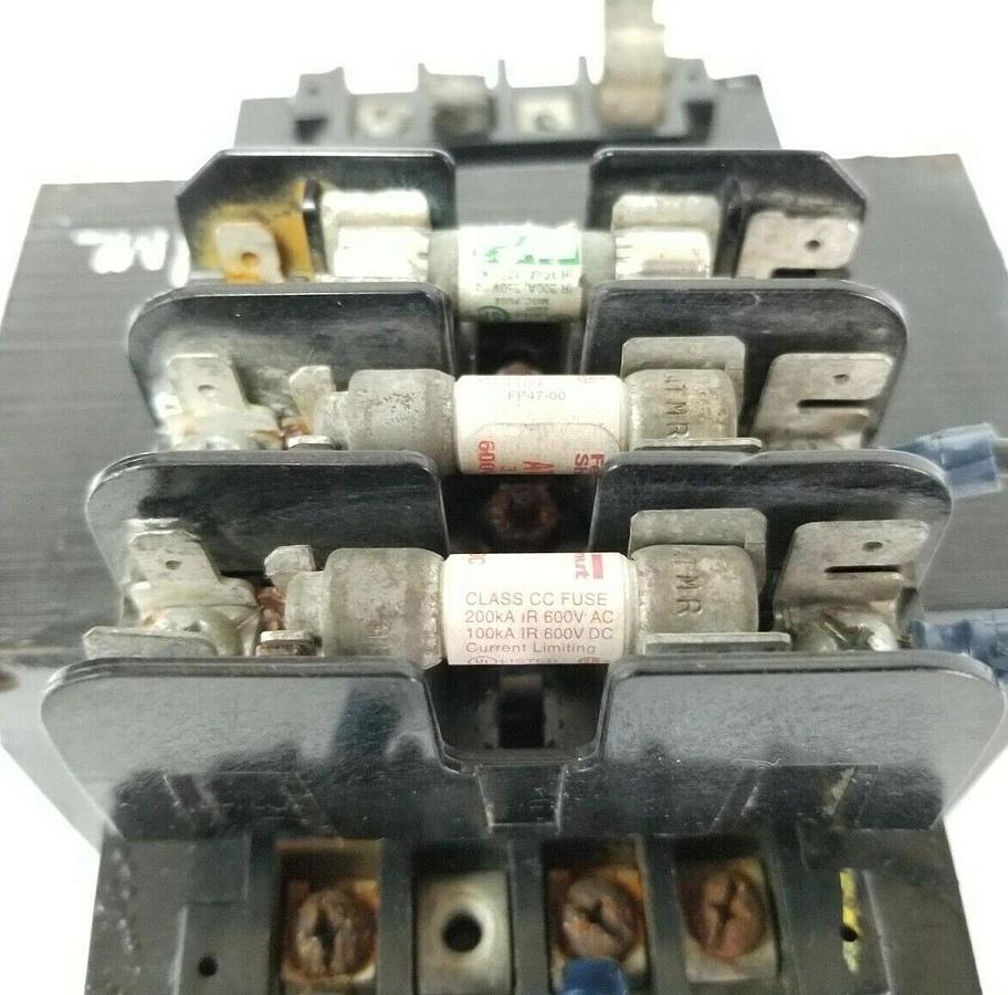 Used CUTLER HAMMER C0500E3CFB CONTROL TRANSFORMER 500VA 50/60HZ B500-2195-8