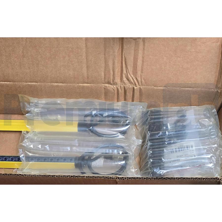 Allen-Bradley 445L-P4E1050FP /A GuardShield Micro 400 Light Curtain Pair NSMP