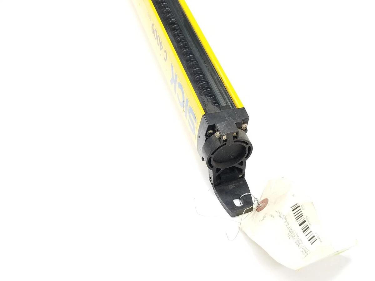 Used SICK C40S-1503AA310 C4000 STANDARD/ADVANCED SENDER C 4000, 30MM RESOLUTION