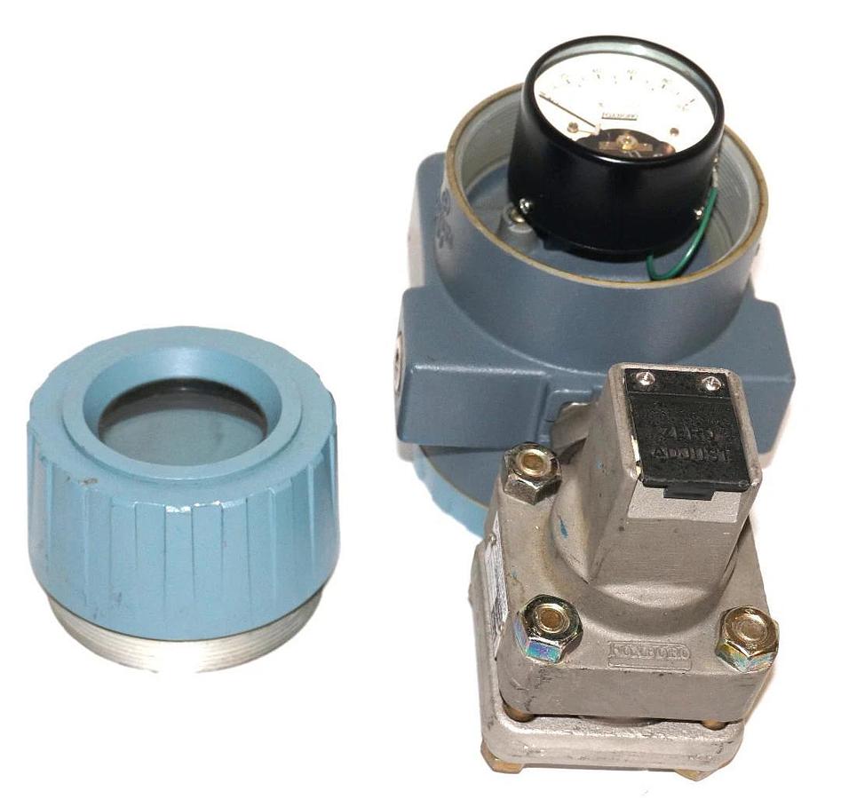 NEW FOXBORO 821GM-HS1NM1-AM PRESSURE TRANSMITTER REF. 93400366 ORIGIN. 2A9342