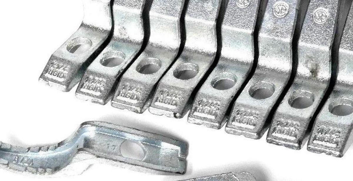 Used LOT OF 10 NEW THOMAS & BETTS 1 1/4" RIGID CONDUIT FITTING ACCESSORY