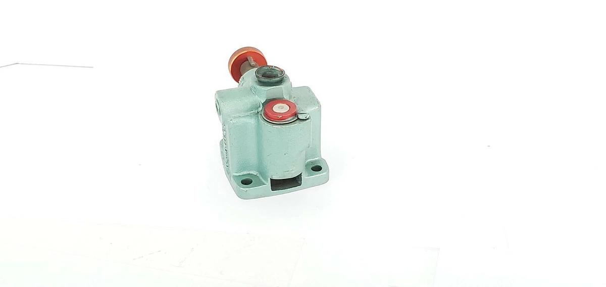 Used NUMATICS 202-129 VALVE 202129, 574