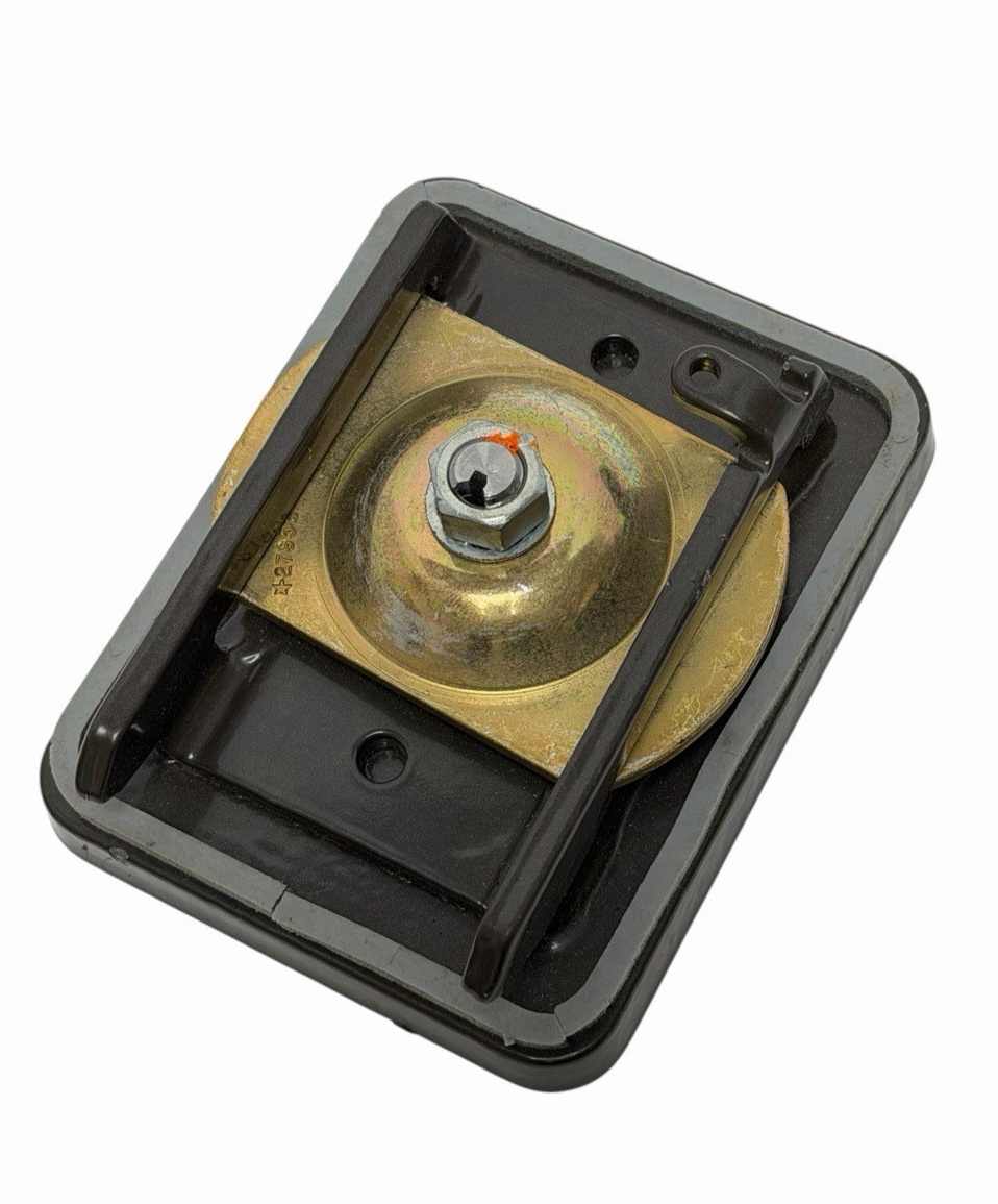 Used THE KNOX COMPANY MODEL 3200 SURFACE MOUNT eLock (INCOMPLETE)