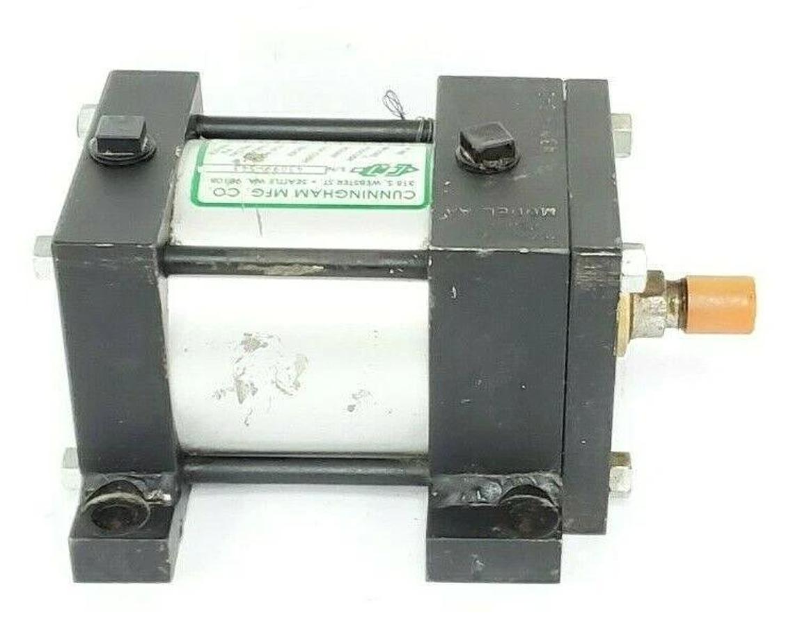 Used CUNNINGHAM MODEL AA PNEUMATIC CYLINDER 4" BORE, 2" STROKE, 250PSI, 4AANS2N211250