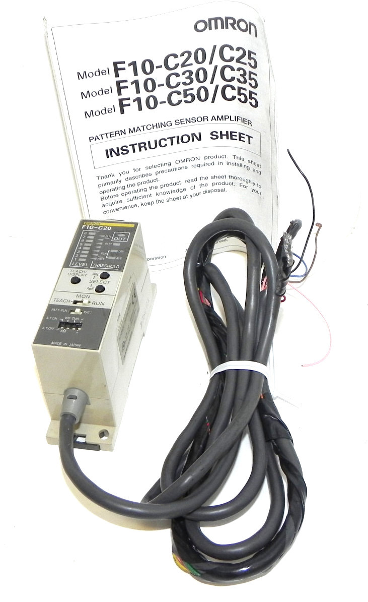 Used OMRON F10-C20 PATTERN MATCHING SENSOR F10C20 SOURCE 24VDC 0.3A