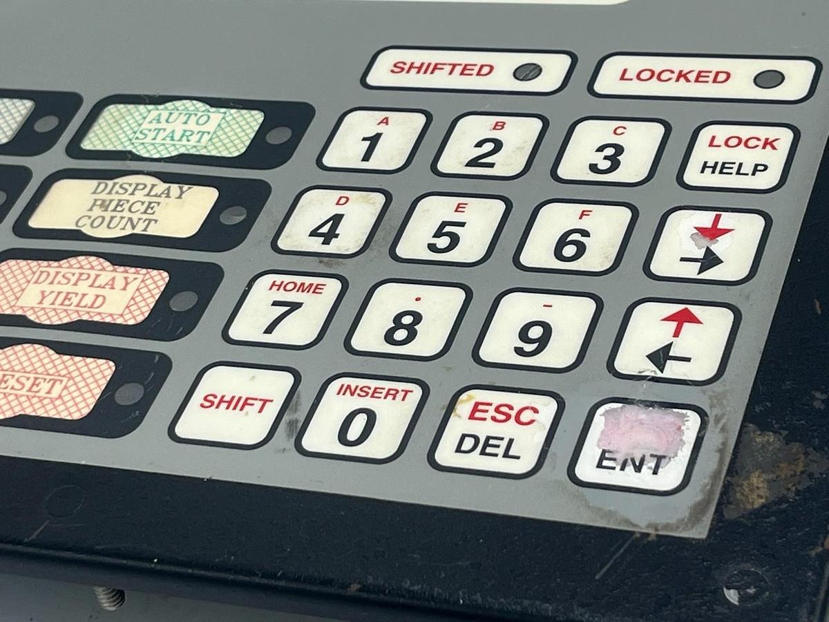 Used Quartech 601P94H02 9900 Series Circuit Board w/ Operator Interface Keypad