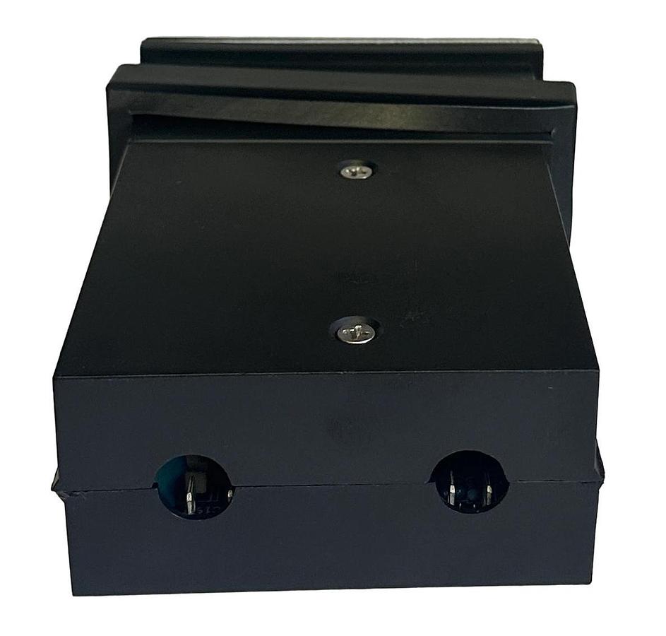 NEW THERMALOGIC DIN FJ32HD-N-N-68B / DINFJ32HDNN68B TEMPERATURE CONTROL 120/208V