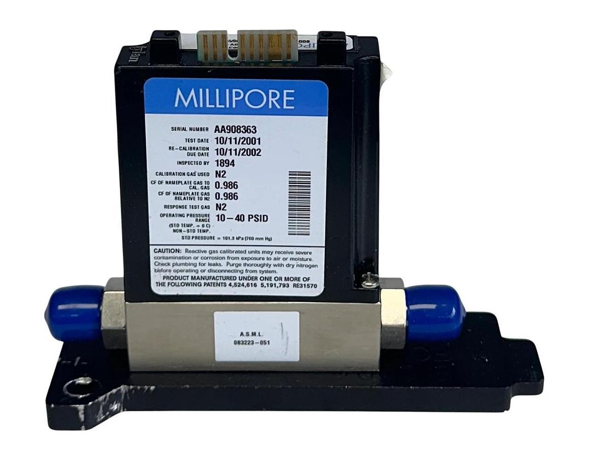 Used MILLIPORE FC-260V-4V / FC-260 Tylan 260 SERIES MASS FLOW CONTROLLER 600SCCM USNP