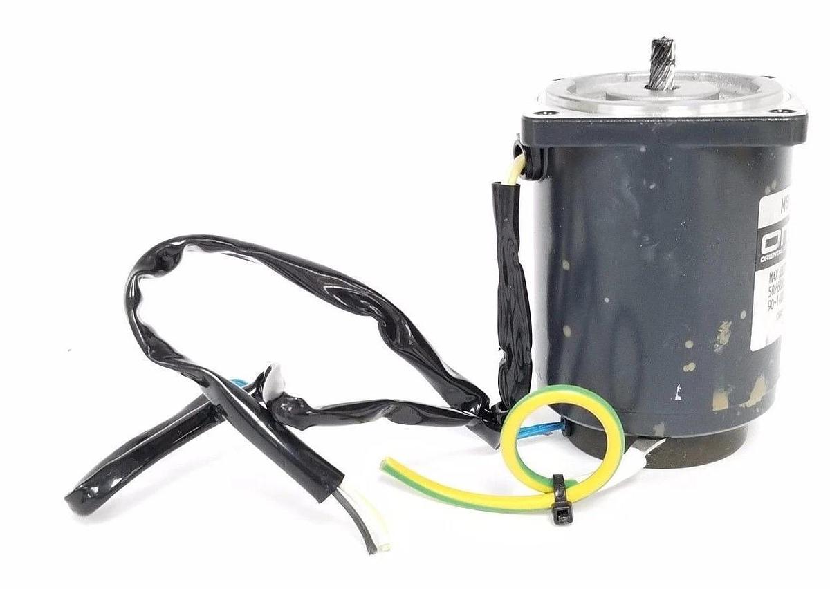 Used ORIENTAL MOTOR MSM206-402 SPEED CONTROL MOTOR 6W, 200V, 50/60HZ, MSM206402