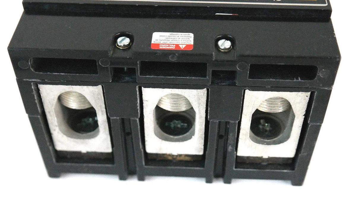 NEW SQUARE D LAL36225 FA/LA MOLDED CASE CIRCUIT BREAKER 600V 225A LAL362251021
