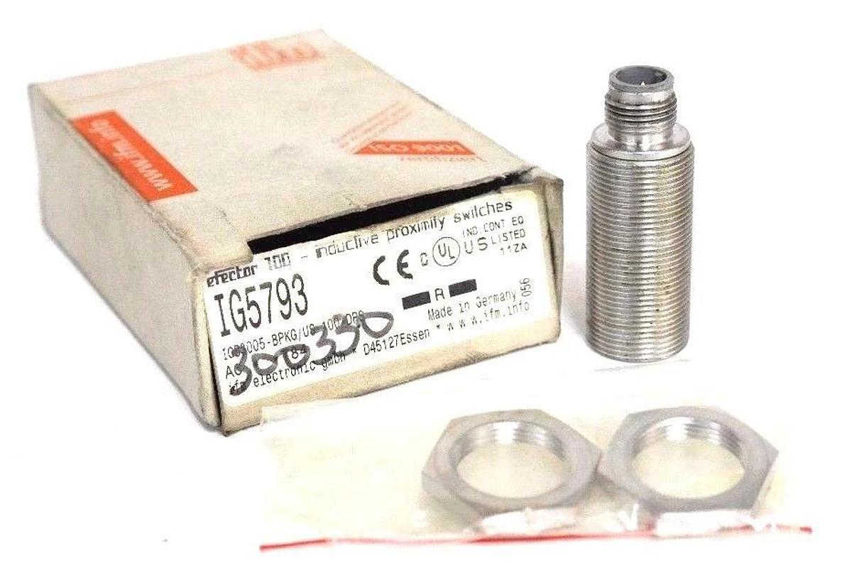 NEW IFM EFECTOR IG5793 INDUCTIVE SENSOR IGB3005-BPKG/US-100-DPS