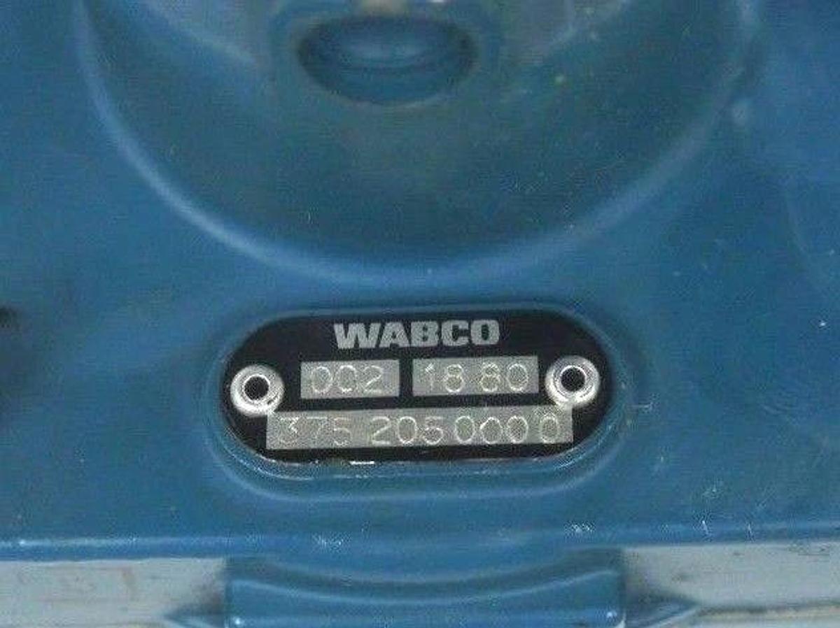 Used WABCO 002 1880 3752050000 CONTROL VALVE 00218803752050000