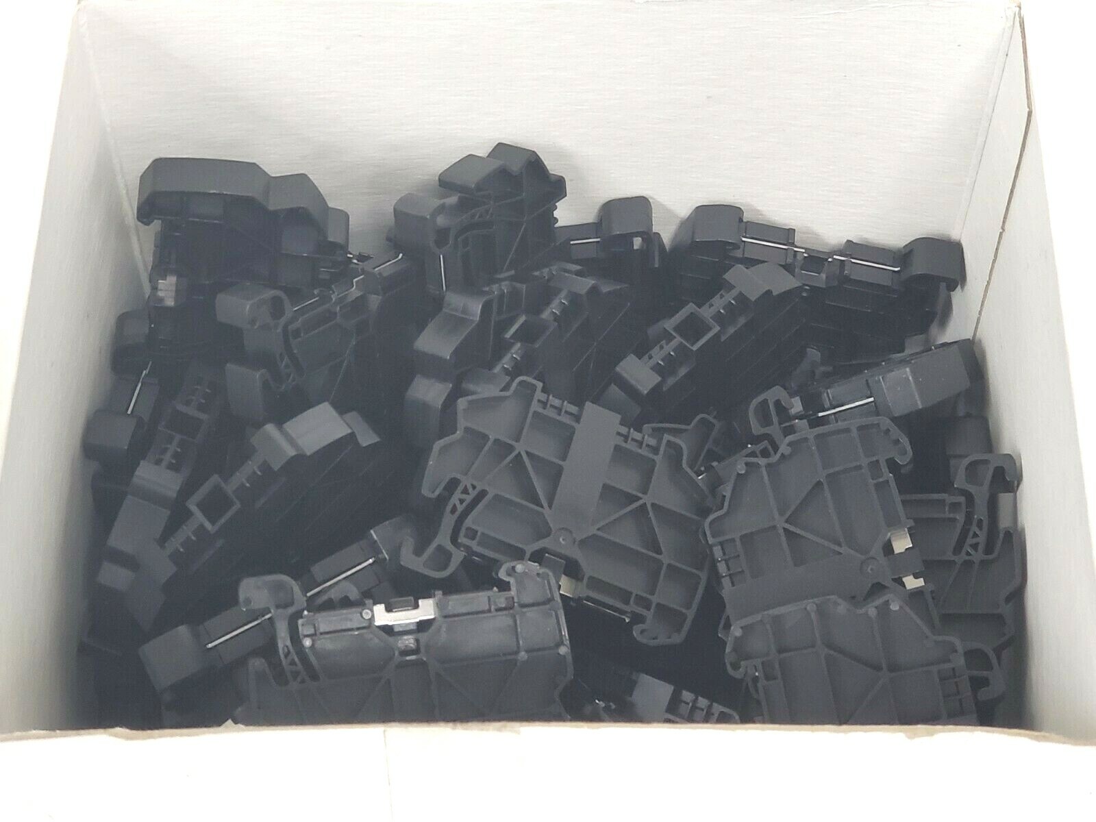 Used BOX OF 76 NEW EATON CUTLER HAMMER C383ES35N SCREWLESS END STOPS