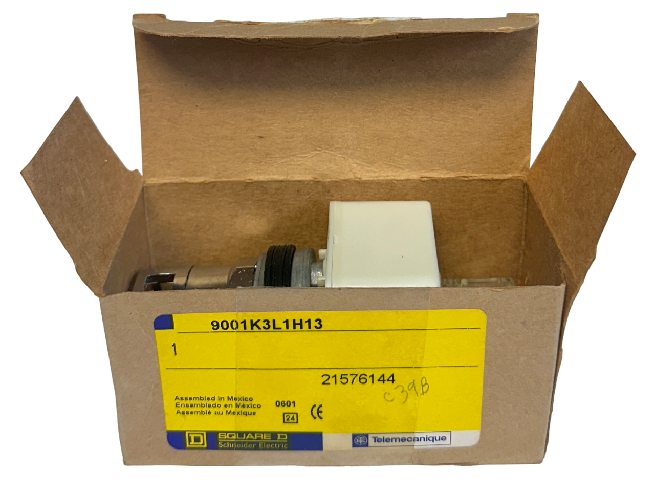 Used SQUARE D 9001-K3L1H13 / 9001K3L1H13 PUSH BUTTON Ser. H 110-120V 50/60Hz NSMP