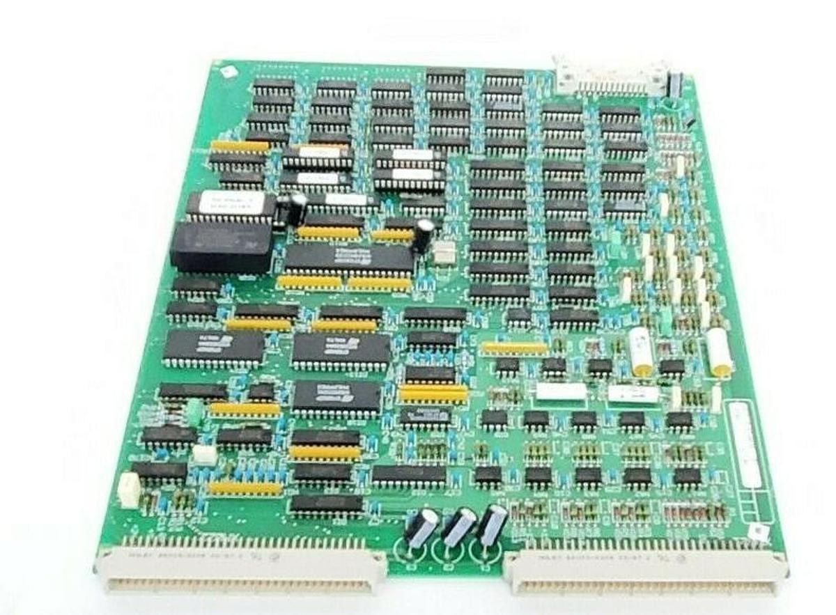Used MERLIN GERIN 6740839 CONTROL BOARD 6739815XD-2-E UEB1309076 6739815XD-1-E
