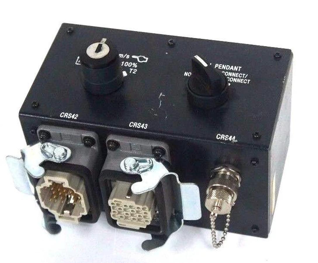 Used FANUC A05B2500C081 TEACH PENDANT CONTROL BOX A05B-2500-C081