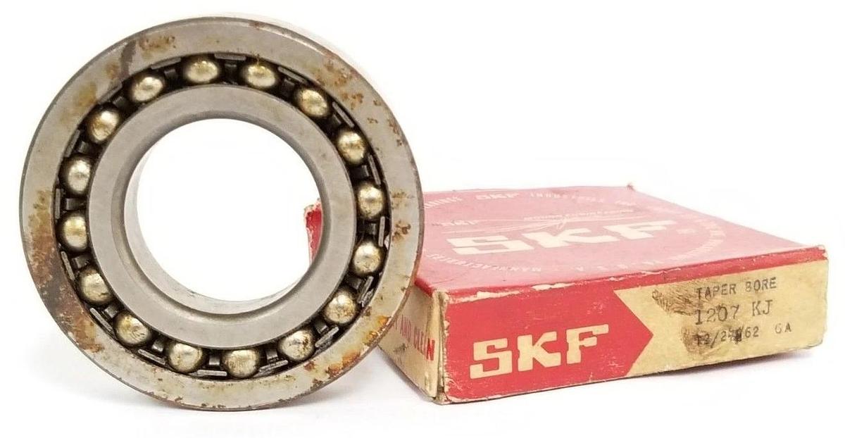 Used NIB SKF 1207-KJ SELF ALIGNING BEARING L-07 EC 1207K