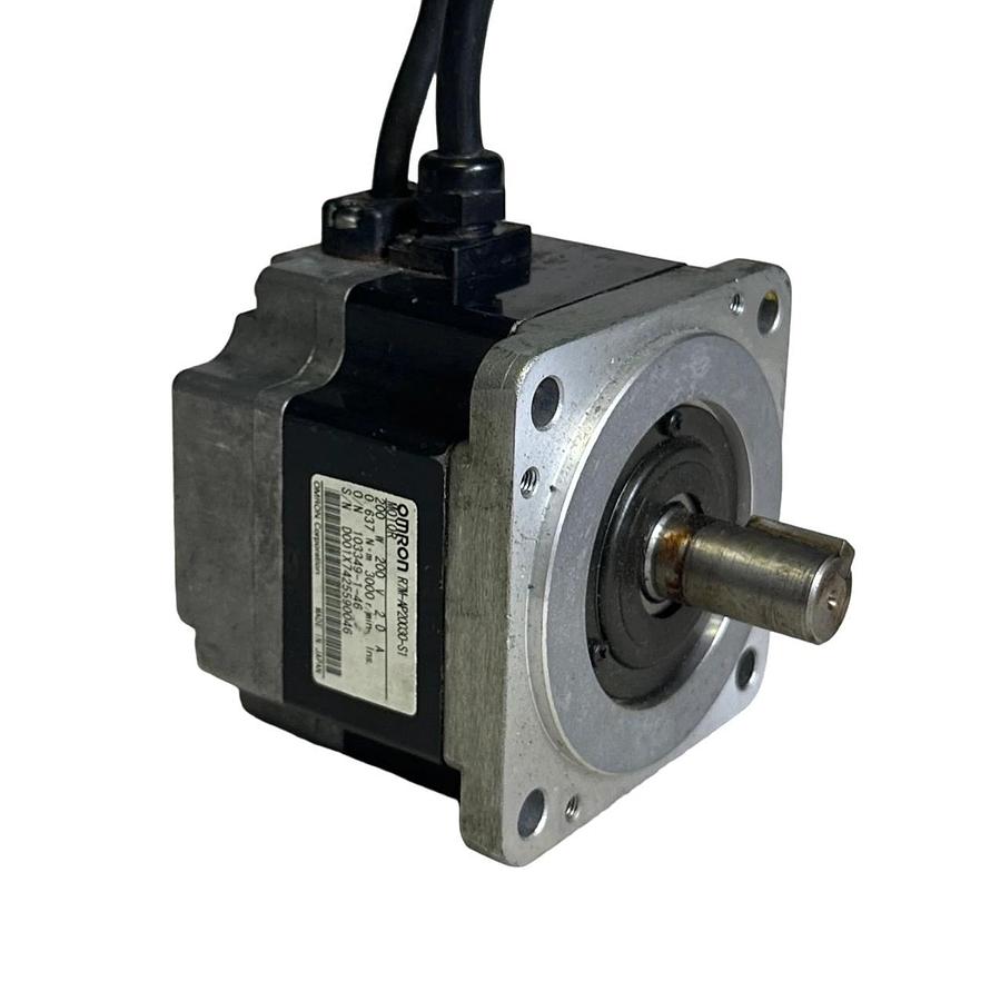 Used OMRON R7M-AP20030-S1 / R7MAP20030S1 SERVO MOTOR 200W 0.637Nm 2A 103349-1-46