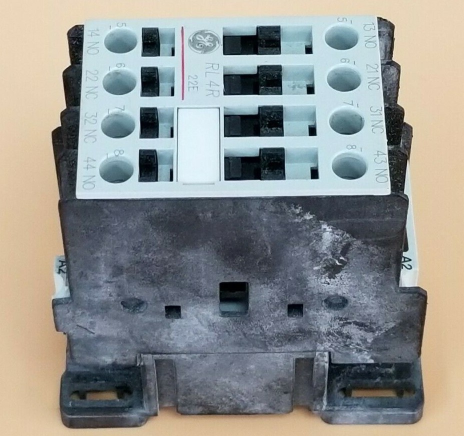 Used GENERAL ELECTRIC RL4RA022T CONTACTOR MOD. 1 W/ LB1AJ COIL 110-120V 50-60HZ