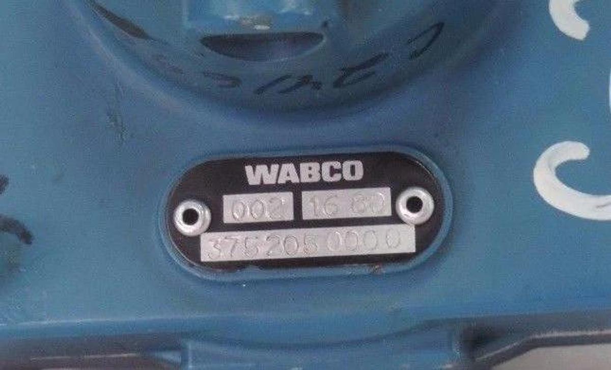 Used WABCO 002 1680 3752050000 CONTROL VALVE 00216803752050000