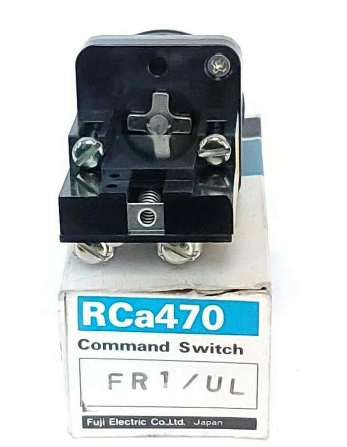 Used NIB FUJI ELECTRIC RCA470 FR1/UL COMMAND SWITCH