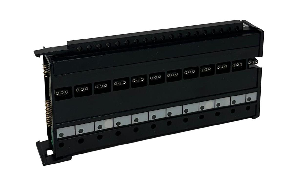 BURKERT 00131674 / ME01 MULTI-CONNECTOR INPUT 12-PORT OEM 0131674 NSNP