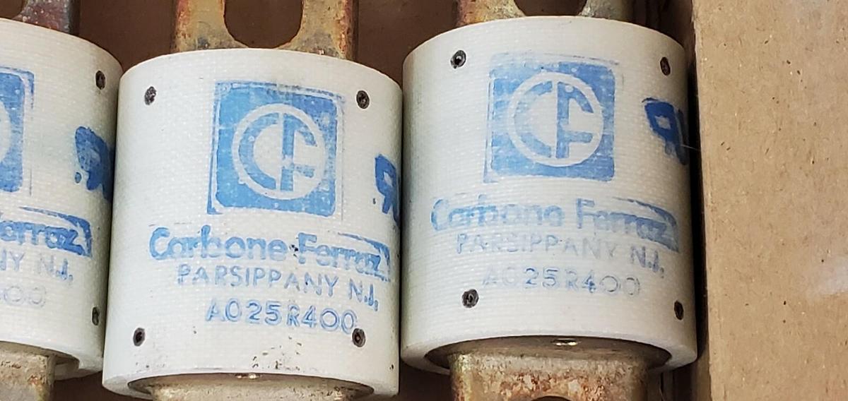 Used BOX OF 5 NEW CARBONE FERRAZ A025R400 FUSES 400AMP 250V