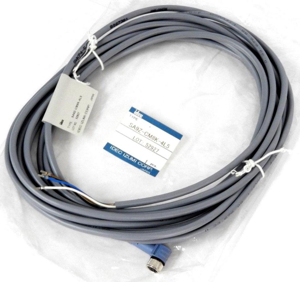 Used NEW IDEC SA9Z-CM8K-4L5 SENSOR CABLE SA9ZCM8K4L5