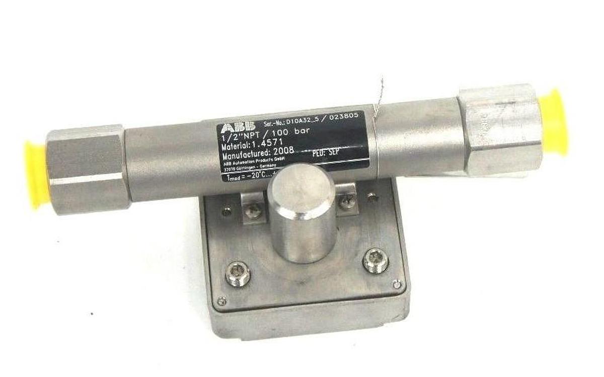 Used NEW ABB D10A32-5 FLOWMETER 1/2" NPT ORDER NO. 240144761/X036 D10A325