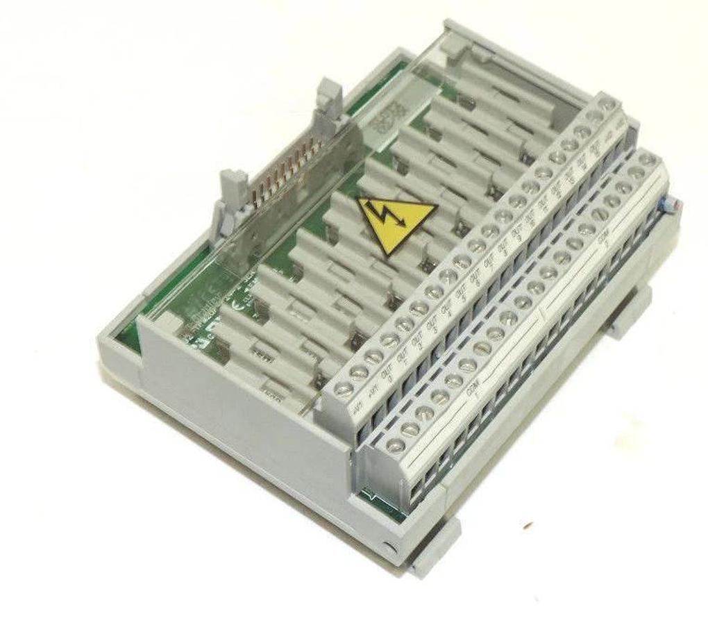 Used ALLEN BRADLEY 1492-IFM20F-F24-2 INTERFACE MODULE SER. A 20-POINT 1492IFM20FF242