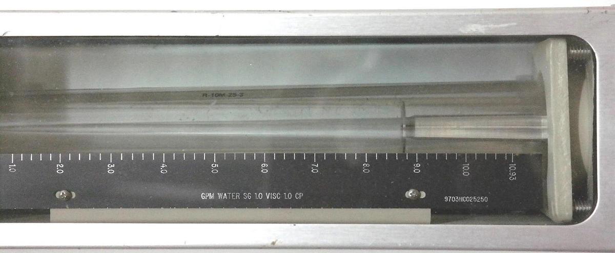 Used BROOKS INSTRUMENT 1110CL44CJNAA FLOW METER, 9703HC025250, R-10M-25-3