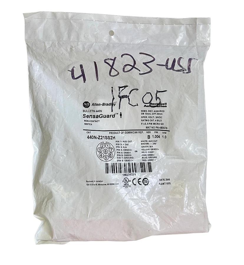 Used NEW ALLEN BRADLEY 440N-Z21SS2H /B SensaGuard NON-CONTACT SWITCH 440NZ21SS2H