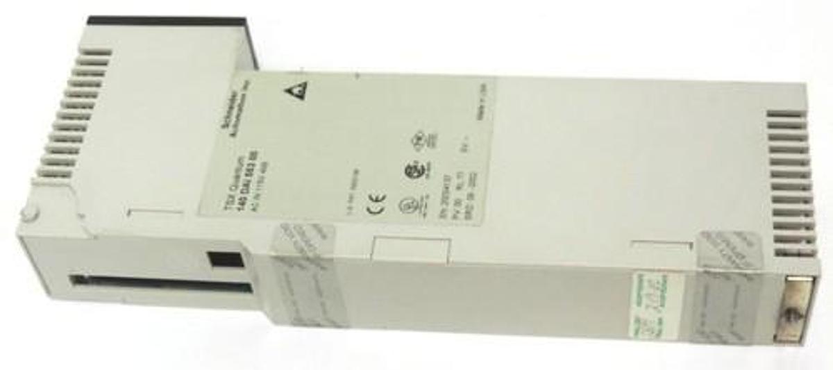 Used SCHNEIDER AUTOMATION TSX QUANTUM 140DAI55300 AC IN 115V 4X8, 140 DAI 553 00