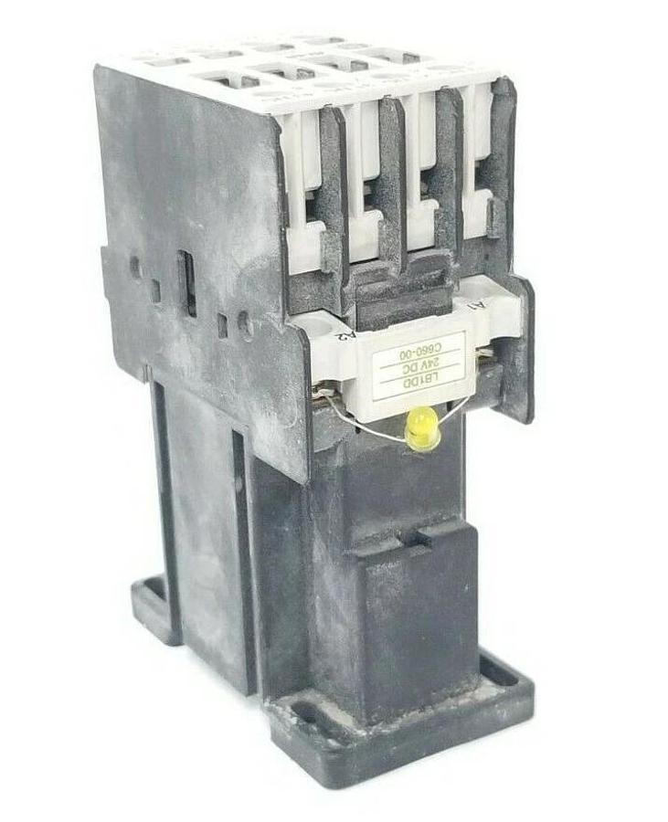 Used GENERAL ELECTRIC RL4RD022T OVERLOAD RELAY W/ LB1DD COIL 24VDC C660-00 MOD. 1